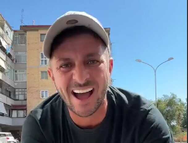 "Нарешті зізнався, що наш": "двійник" Зеленського з Італії вразив українців гопаком