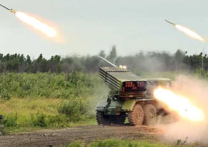 Украинские воины показали, как уничтожают пехоту врага под Бахмутом