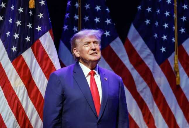 Трамп зберігає найвищу підтримку серед республіканців, незважаючи на кримінальні справи