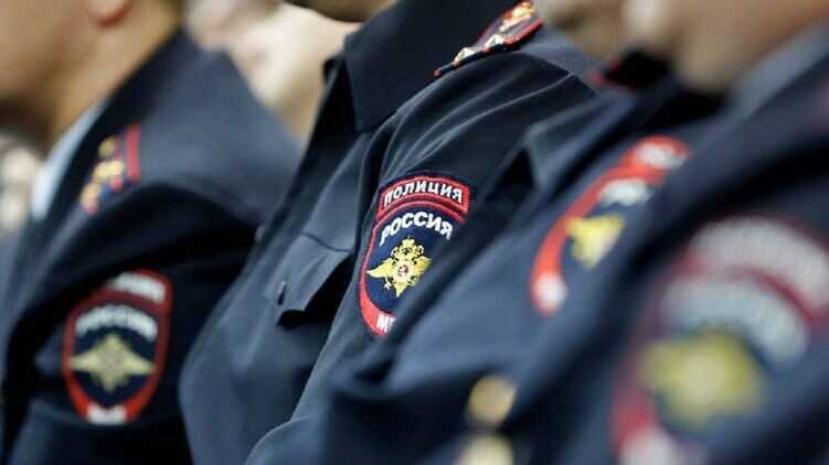 "Поліцейські-колаборанти" окупованого Криму масово подають у відставку через побоювання залишитися без пенсії