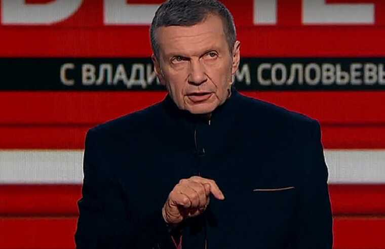 "Де-факто обслуговує війну": Соловйов розмріявся про знищення супутникової системи Маска