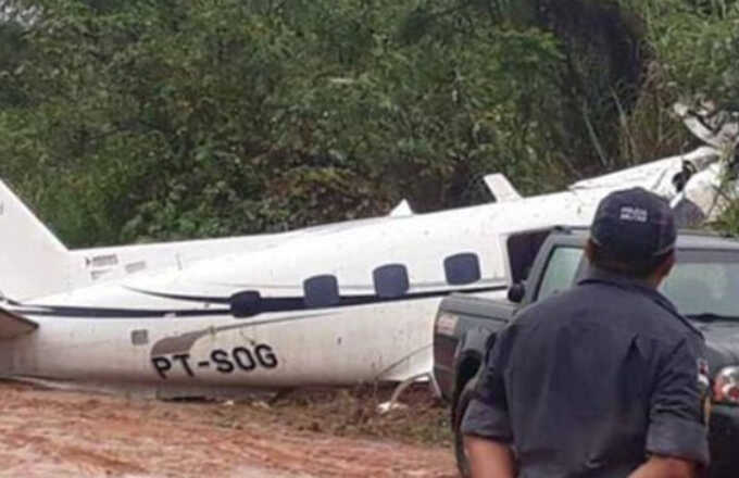 Авиакатастрофа в Бразилии: разбился самолет с туристами, погибли 14 человек