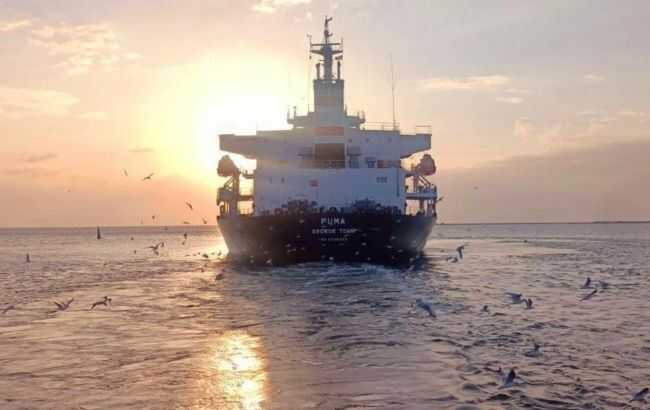 З порту Одеси вийшло ще одне судно тимчасовим коридором