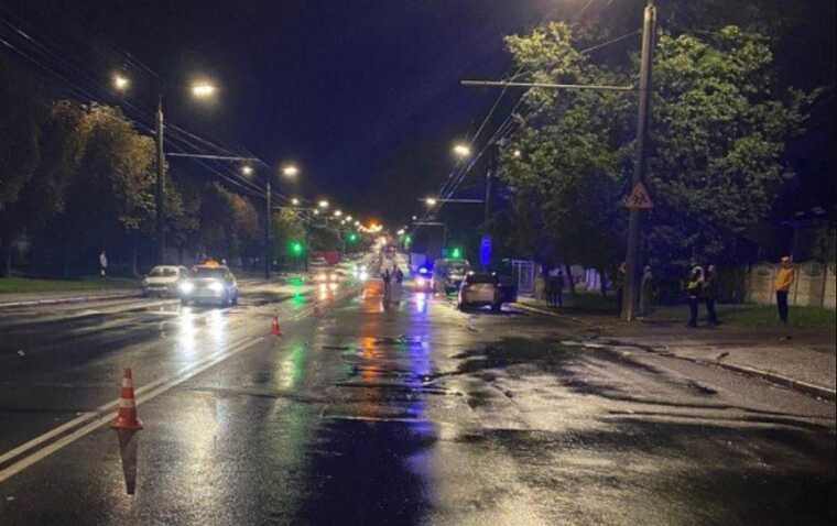 ДТП в Луцке: водитель на скорости 104 км сбил насмерть мужчину
