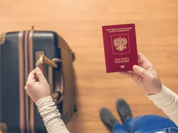 "Мій великий біль!" Російська туристка поскаржилася на русофобію і "поганий сервіс" у Грузії