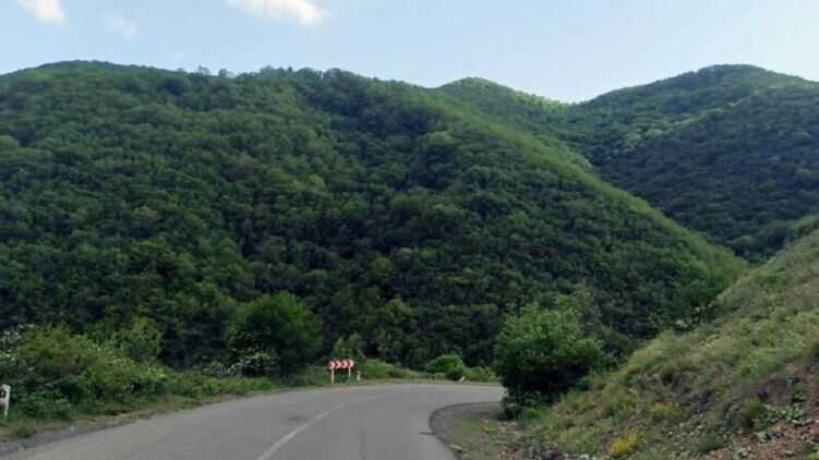 Появилось видео, как армяне покидают Степанакерт в Нагорном Карабахе