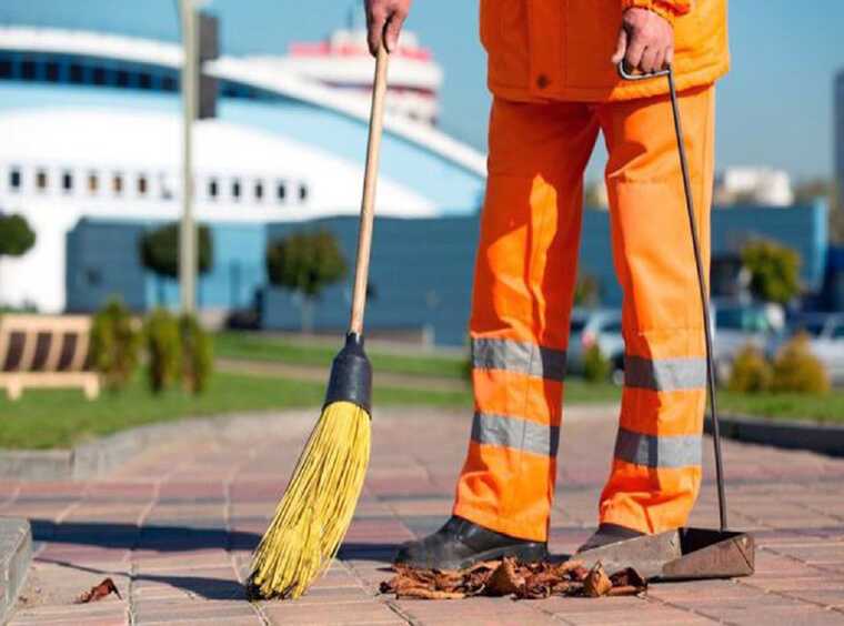 Прикарпатца приговорили к общественным работам из-за пинка жене