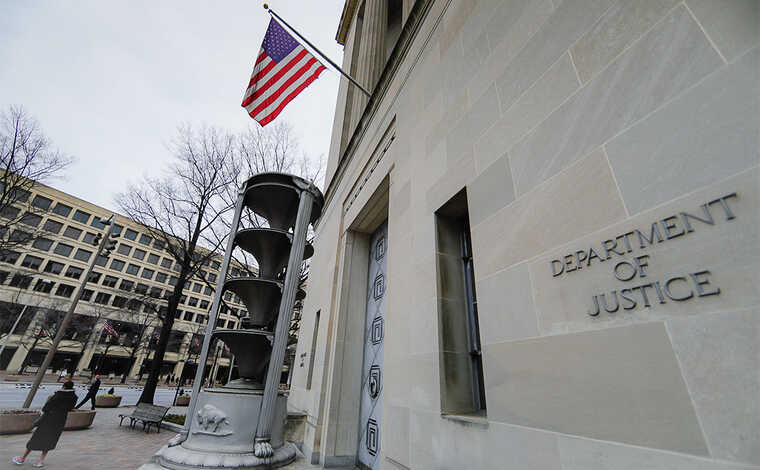   ,       Tesla, - WSJ