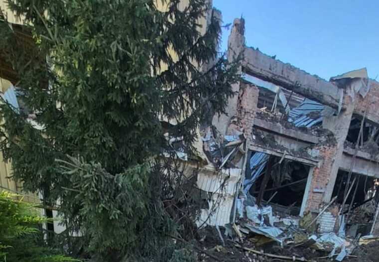 В Харькове выросло количество раненых, появились фото последствий российского удара