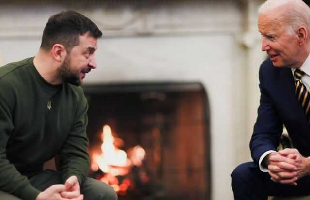 Байден під час зустрічі з Зеленським пообіцяв і надалі підтримувати Україну