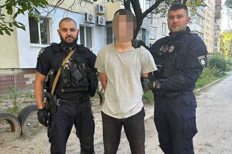 У Дніпрі чоловік вистрелив у водія маршрутки, інцидент потрапив на відео