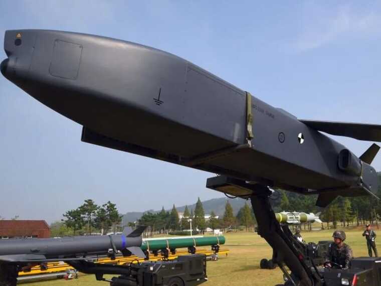 Передача Україні ракет ATACMS може схилити Берлін до постачання ракет Taurus – WSJ