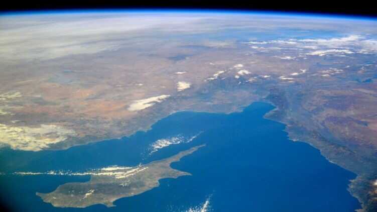 Материки снова сойдутся: Ученые узнали сроки гибели человечества