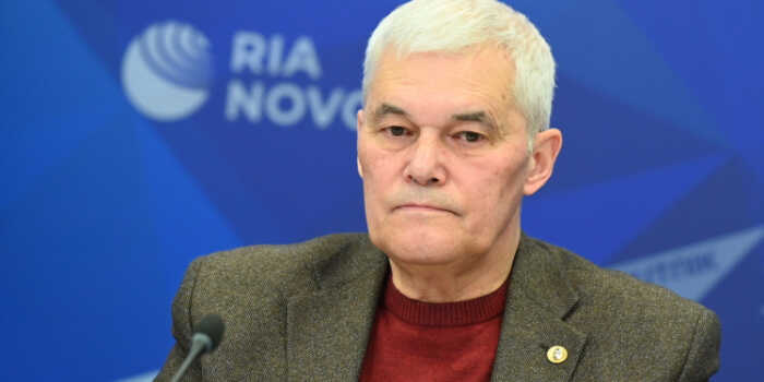 В РФ свинячу голову підкинули ще й "військовому експерту" Сівкову