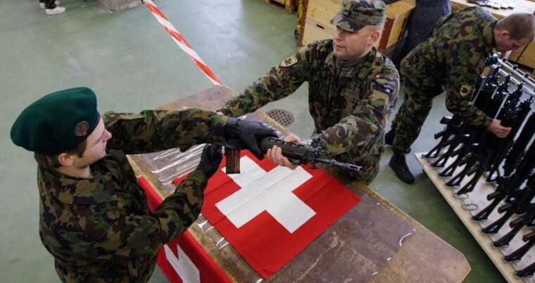 Парламент Швейцарии снова не одобрил возможность реэкспорта оружия Украине