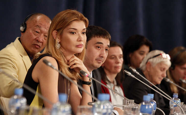 Швейцарія звинувачує дочку експрезидента Узбекистану у керівництві злочинною організацією