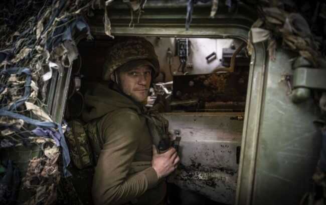 ВСУ показали бой под прикрытием Bradley и Leopard в Запорожской области