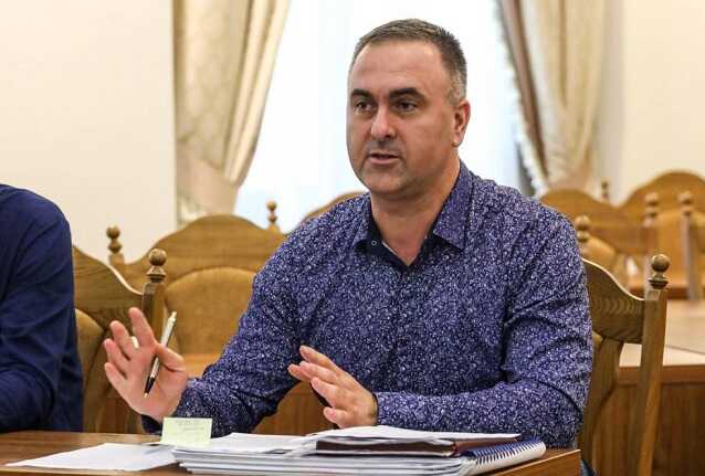 В Одесі керівника управління капбудівництва затримали за розтрату