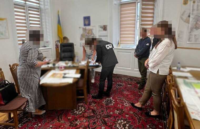 У Стриї посадовців міськради підозрюють у недбалості