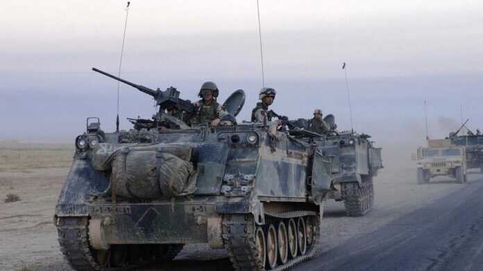 Україна може отримати десятки канадських бронетранспортерів