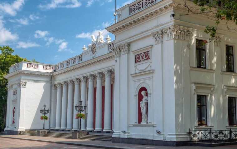 Тендери для своїх – хто та скільки заробляє на держзакупівлях в Одесі