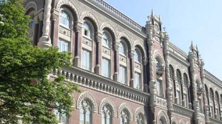 НБУ зобов’язав банки вказувати точні терміни обміну при прийомі в українців ветхої валюти