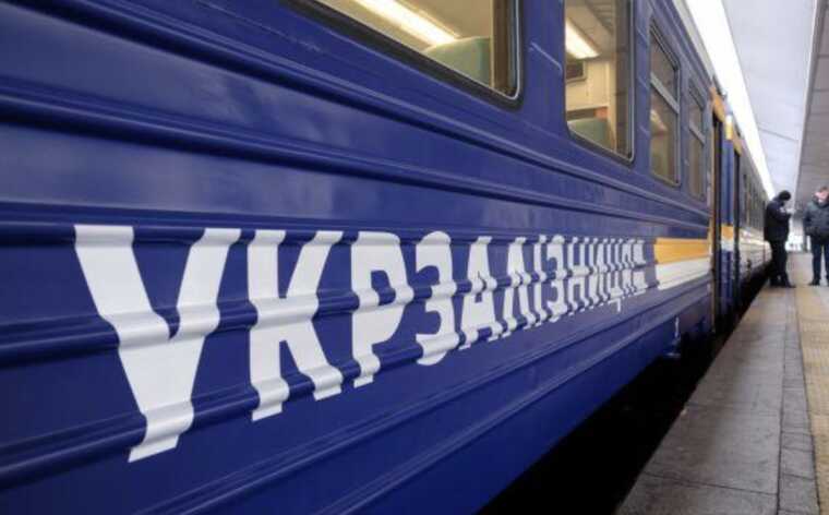 Між Бердичевом і Козятином з рейок зійшли вагони