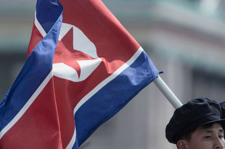 КНДР угрожает нанести удар по американскому авианосцу у берегов Южной Кореи