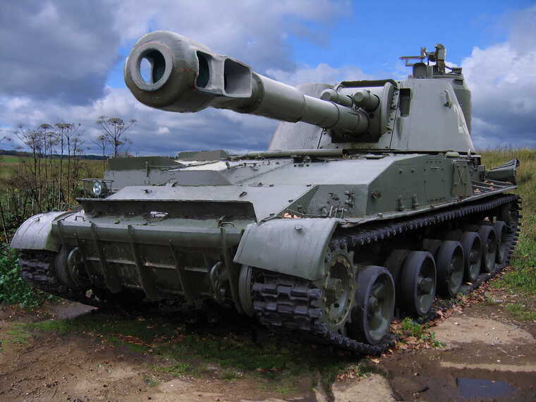 Дрон-камікадзе ЗСУ знищив російську САУ "Акація"