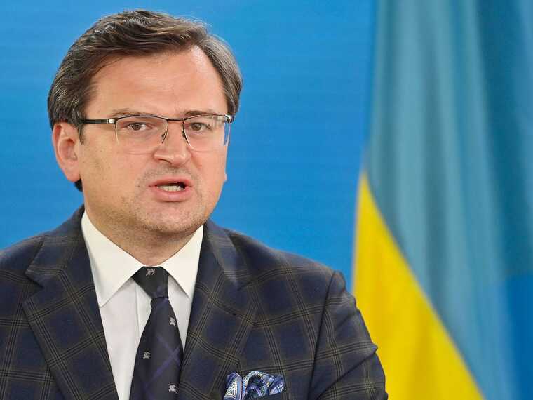 Кулеба: Працюємо над поверненням Ikea, H&M і Zara в Україну