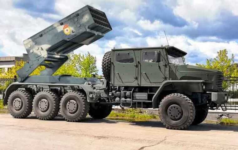 Окупанти вперше повідомили про застосування на фронті важкої вогнеметної системи ТОС-2