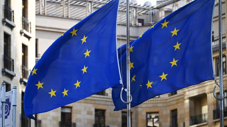 Евросоюз не видит противоречия в солидарности с Израилем и помощи палестинцам