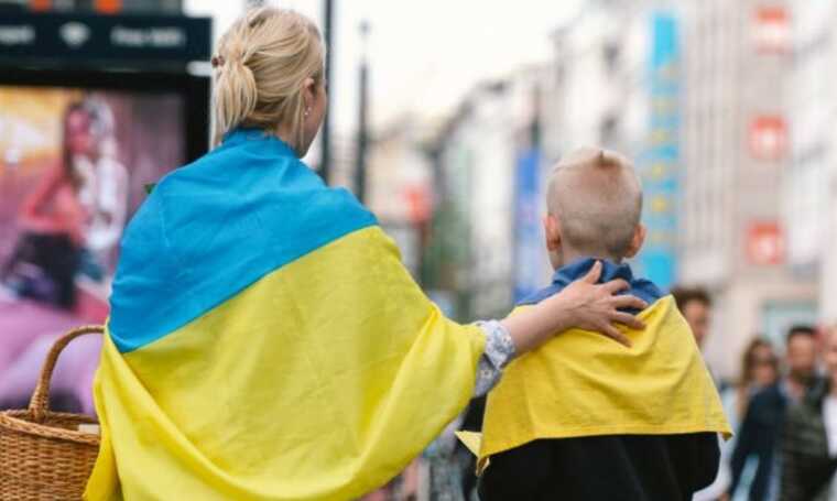 ЄС остаточно продовжив режим тимчасового захисту для українських біженців