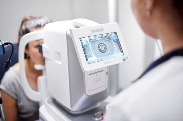 В Одессе осудили врача-офтальмолога за помощь уклонистам