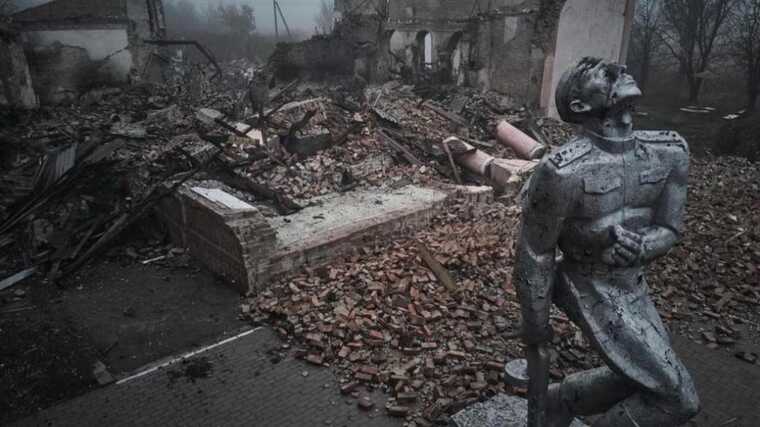 В Сети появились жуткие фото Авдеевки на Донетчине