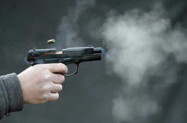 У Києві невідомі розстріляли "Рендж Ровер" адвоката