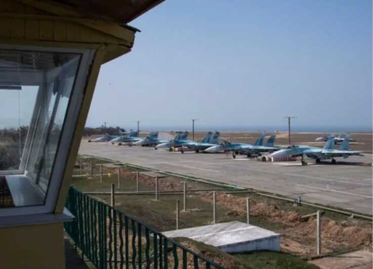 У РФ в Курській області поскаржилися на атаку дронів на аеродром "Халине"