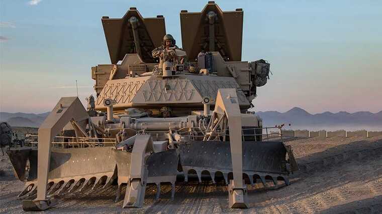 США тайно передали Украине самые «мощные» бронемашины Assault Breacher