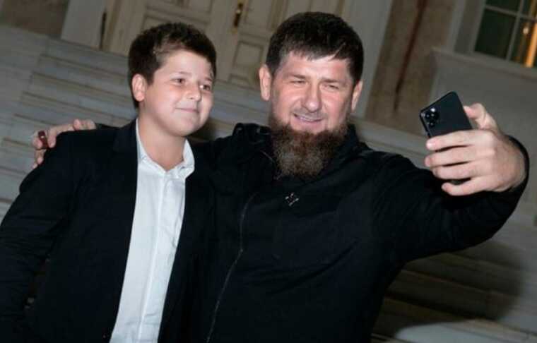 "Вікіпедія" жорстко пройшлася по сину Кадирова: Чеченський принц-переможець у договірних поєдинках