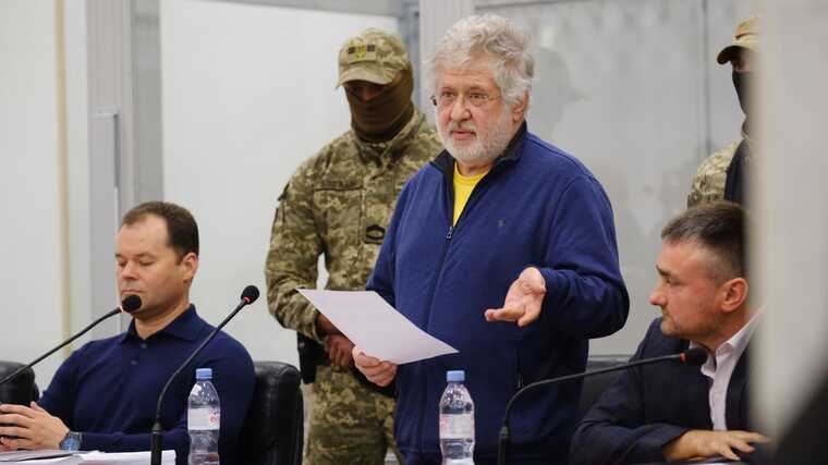 Коломойського знову залишили під арештом