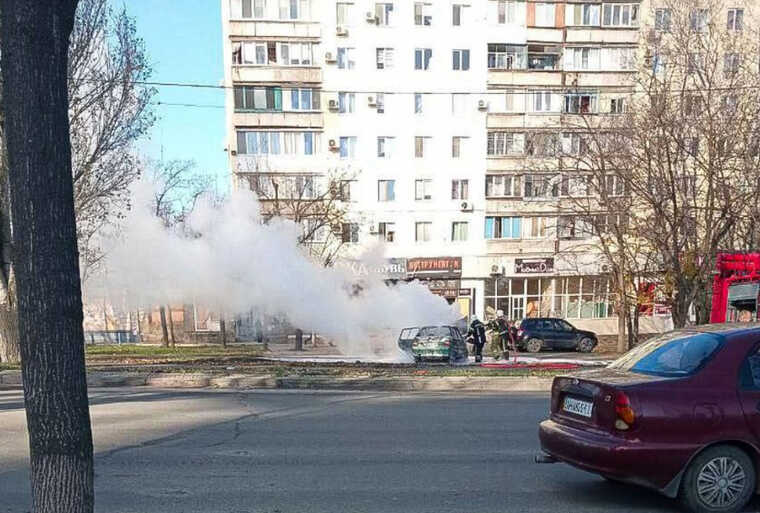 В Маріуполі пролунав вибух: повідомляють про підрив автомобіля