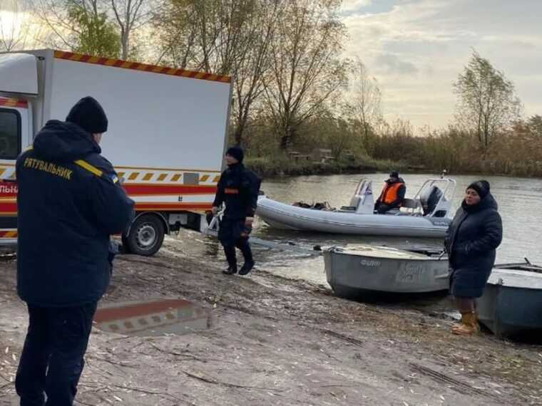 Перекинувся човен: на Полтавщині у Дніпрі зникли двоє чоловіків, пошуки продовжуються