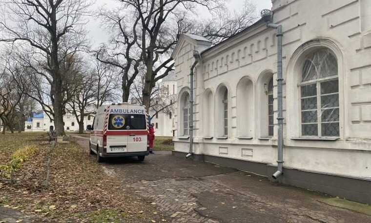 У Чернігові московський піп вкусив військового