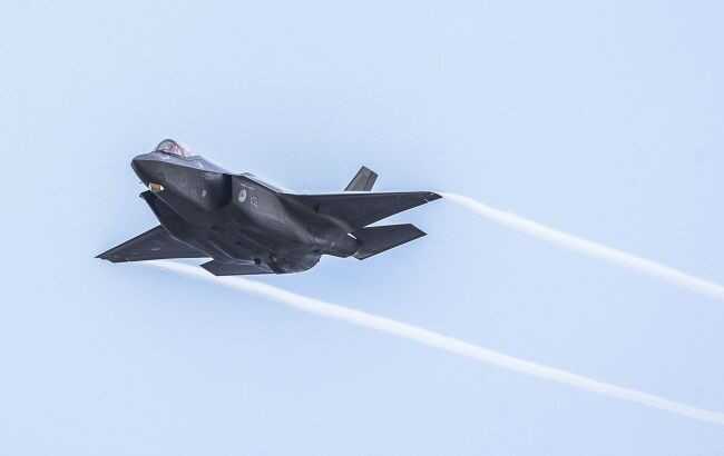  F-35     