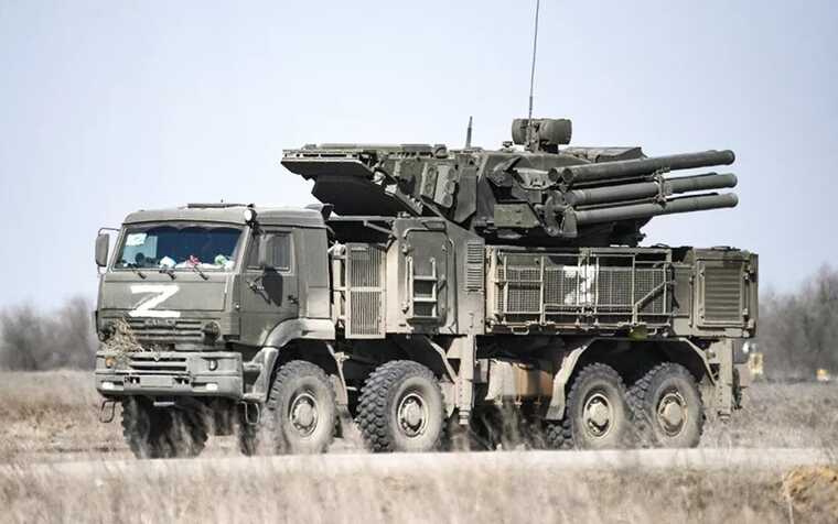 Українські артилеристи знищили ЗРК "Панцир-С1" на Херсонщині