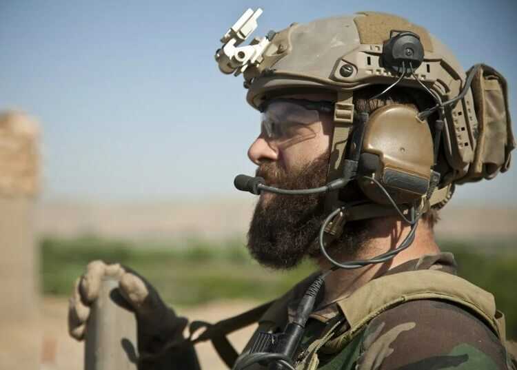 Міноборони вперше централізовано закупить активні армійські навушники для ЗСУ
