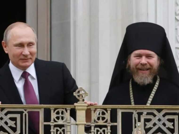 "Духівник Путіна" поскаржився на погрози після переїзду до Криму