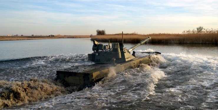 Шанси нульові: Росія намагається продати Індії танки-амфібії "Спрут-СДМ1"