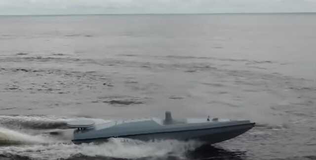 На узбережжі Криму окупанти виявили український морський дрон MAGURA