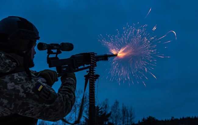 Сили оборони показали фото нічної роботи мобільної ППО по "Шахедах"